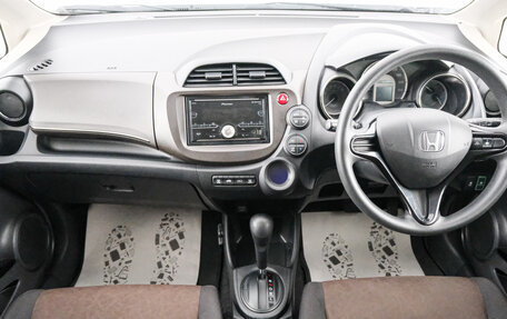 Honda Fit Shuttle I рестайлинг, 2014 год, 899 000 рублей, 11 фотография