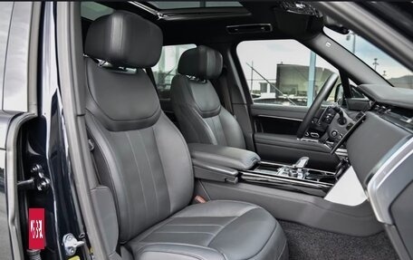 Land Rover Range Rover IV рестайлинг, 2022 год, 13 700 000 рублей, 12 фотография