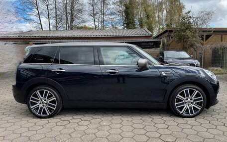 MINI Clubman, 2023 год, 2 511 000 рублей, 4 фотография