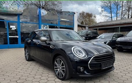 MINI Clubman, 2023 год, 2 511 000 рублей, 2 фотография