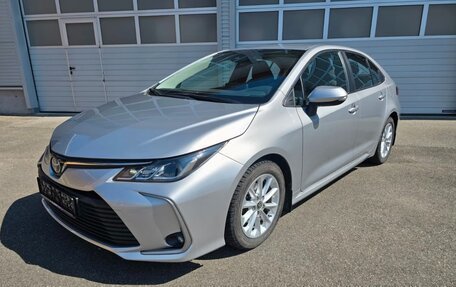 Toyota Corolla, 2023 год, 2 296 000 рублей, 3 фотография