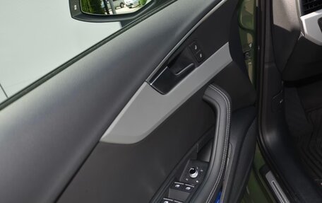 Audi A4, 2023 год, 3 600 000 рублей, 13 фотография