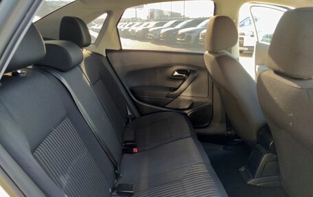 Volkswagen Polo VI (EU Market), 2012 год, 739 000 рублей, 18 фотография