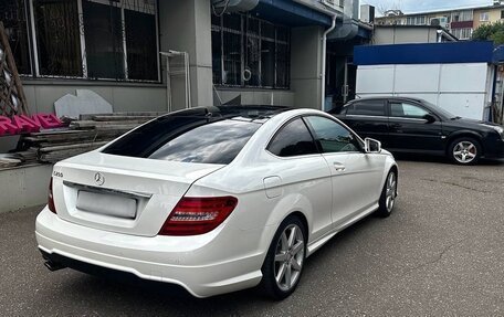 Mercedes-Benz C-Класс, 2012 год, 1 900 000 рублей, 4 фотография