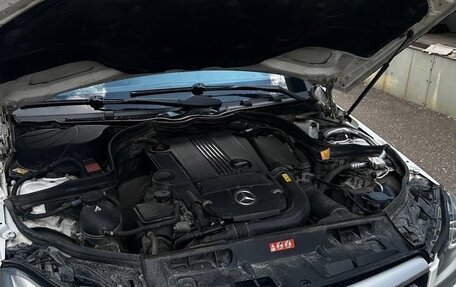 Mercedes-Benz C-Класс, 2012 год, 1 900 000 рублей, 7 фотография