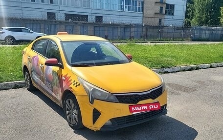 KIA Rio IV, 2021 год, 670 000 рублей, 2 фотография