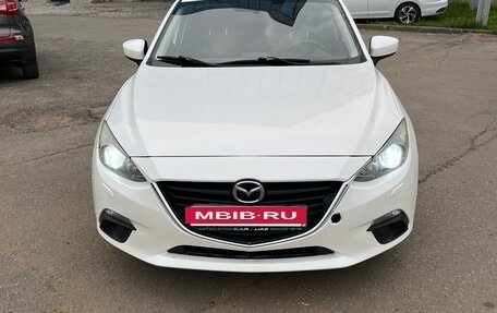 Mazda 3, 2014 год, 1 000 000 рублей, 2 фотография