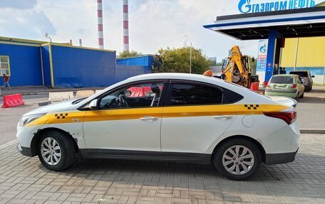 Hyundai Solaris II рестайлинг, 2019 год, 730 000 рублей, 3 фотография