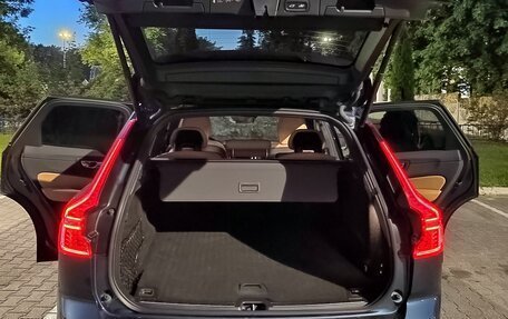 Volvo XC60 II, 2019 год, 3 950 000 рублей, 9 фотография