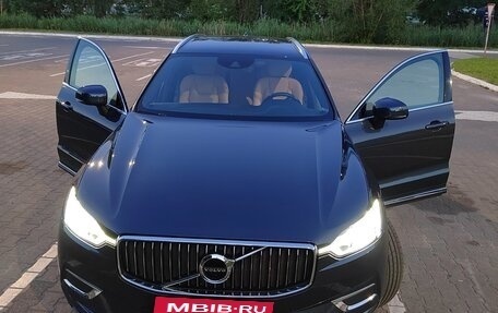 Volvo XC60 II, 2019 год, 3 950 000 рублей, 2 фотография