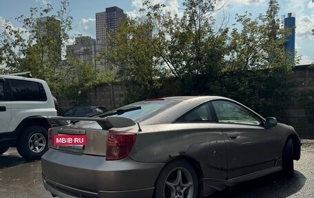 Toyota Celica VII рестайлинг, 2002 год, 300 000 рублей, 4 фотография