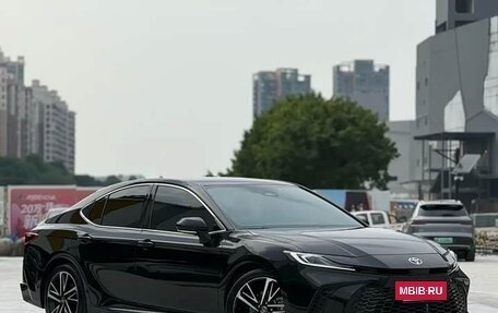 Toyota Camry, 2025 год, 3 760 000 рублей, 4 фотография