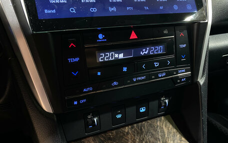 Toyota Camry, 2016 год, 2 080 000 рублей, 11 фотография