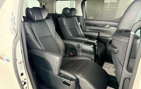 Toyota Alphard III, 2020 год, 5 250 000 рублей, 19 фотография