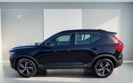 Volvo XC40 I, 2023 год, 2 999 000 рублей, 4 фотография