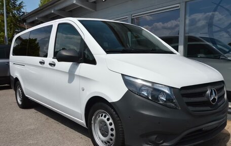 Mercedes-Benz Vito, 2020 год, 2 700 000 рублей, 3 фотография