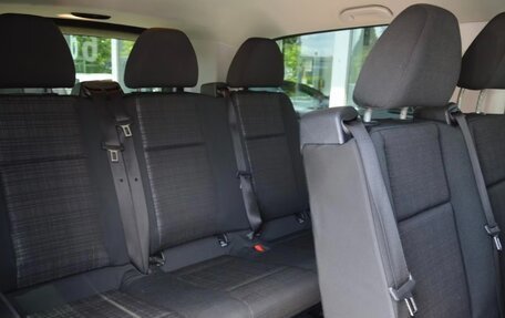Mercedes-Benz Vito, 2020 год, 2 700 000 рублей, 13 фотография