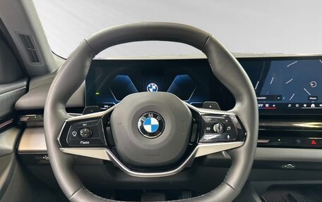 BMW 5 серия, 2025 год, 6 450 000 рублей, 7 фотография