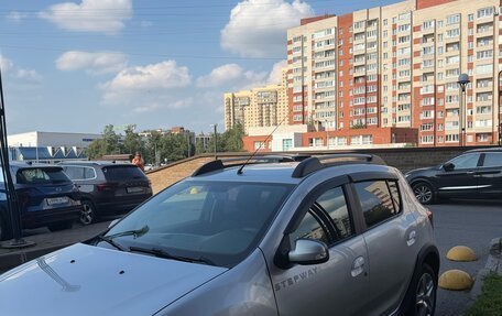 Renault Sandero II рестайлинг, 2017 год, 700 000 рублей, 2 фотография