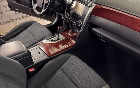 Toyota Camry, 2012 год, 1 600 000 рублей, 5 фотография