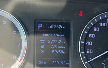 Hyundai Sonata VII, 2019 год, 1 590 000 рублей, 10 фотография
