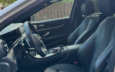 Mercedes-Benz E-Класс, 2016 год, 3 090 000 рублей, 16 фотография