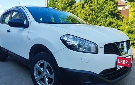 Nissan Qashqai, 2011 год, 900 000 рублей, 5 фотография