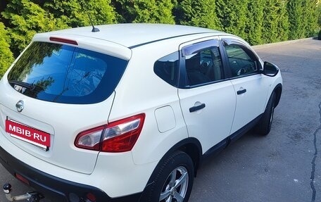 Nissan Qashqai, 2011 год, 900 000 рублей, 9 фотография