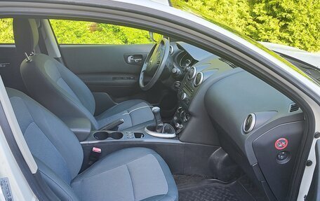 Nissan Qashqai, 2011 год, 900 000 рублей, 15 фотография