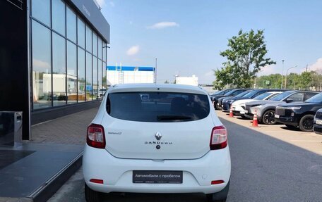 Renault Sandero II рестайлинг, 2016 год, 590 000 рублей, 6 фотография