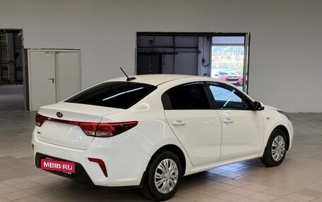KIA Rio IV, 2018 год, 1 069 000 рублей, 5 фотография