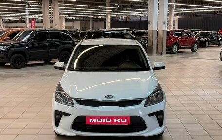 KIA Rio IV, 2018 год, 1 069 000 рублей, 2 фотография