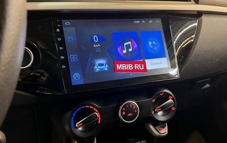 KIA Rio IV, 2018 год, 1 069 000 рублей, 13 фотография