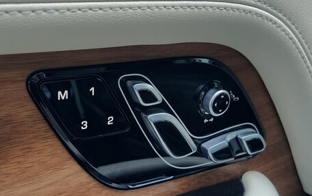 Land Rover Range Rover IV рестайлинг, 2020 год, 8 100 000 рублей, 9 фотография