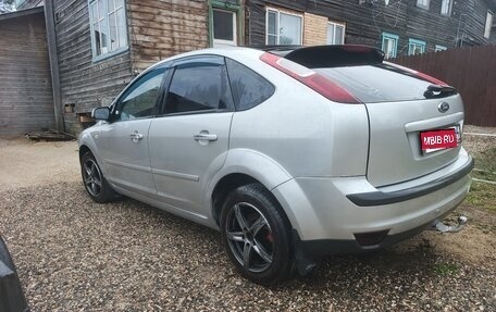 Ford Focus II рестайлинг, 2006 год, 265 000 рублей, 1 фотография