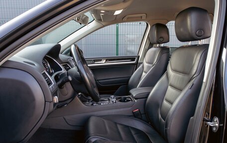 Volkswagen Touareg III, 2014 год, 1 795 000 рублей, 11 фотография