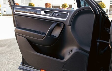 Volkswagen Touareg III, 2014 год, 1 795 000 рублей, 12 фотография