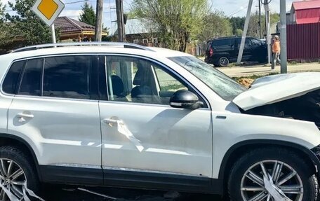 Volkswagen Tiguan I, 2013 год, 330 000 рублей, 1 фотография