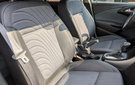 Opel Astra J, 2014 год, 940 000 рублей, 7 фотография