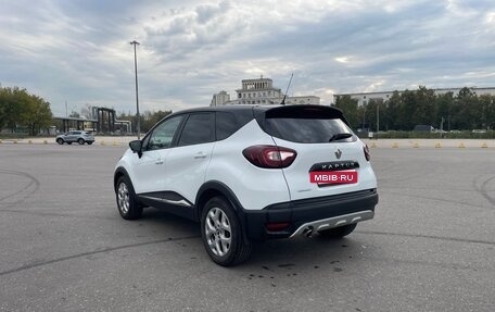 Renault Kaptur I рестайлинг, 2016 год, 1 400 000 рублей, 4 фотография