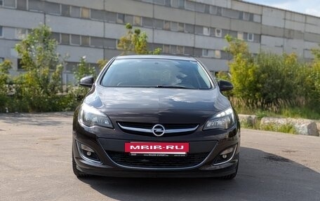Opel Astra J, 2014 год, 940 000 рублей, 3 фотография