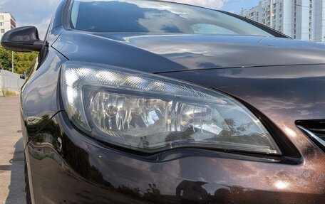 Opel Astra J, 2014 год, 940 000 рублей, 24 фотография