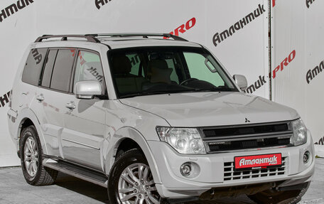 Mitsubishi Pajero IV, 2014 год, 2 485 000 рублей, 5 фотография