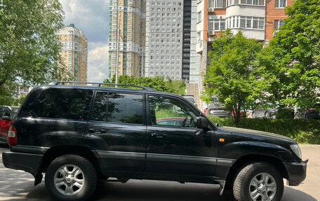 Toyota Land Cruiser 100 рестайлинг 2, 2006 год, 1 850 000 рублей, 7 фотография