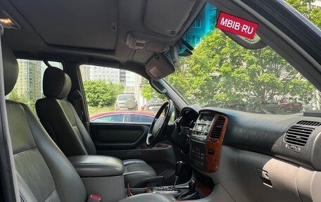Toyota Land Cruiser 100 рестайлинг 2, 2006 год, 1 850 000 рублей, 13 фотография