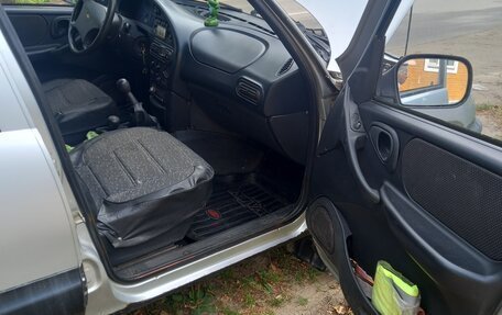 Chevrolet Niva I рестайлинг, 2007 год, 210 000 рублей, 8 фотография
