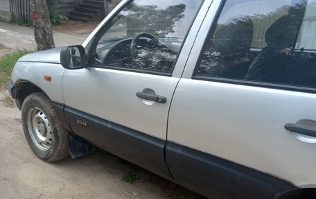Chevrolet Niva I рестайлинг, 2007 год, 210 000 рублей, 4 фотография