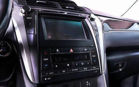 Toyota Camry, 2016 год, 2 130 000 рублей, 10 фотография