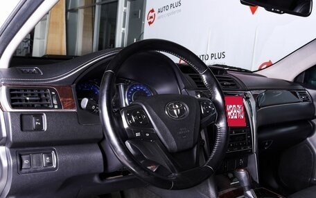 Toyota Camry, 2016 год, 2 130 000 рублей, 7 фотография