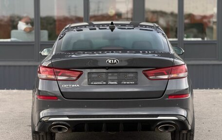 KIA Optima IV, 2018 год, 1 600 000 рублей, 10 фотография